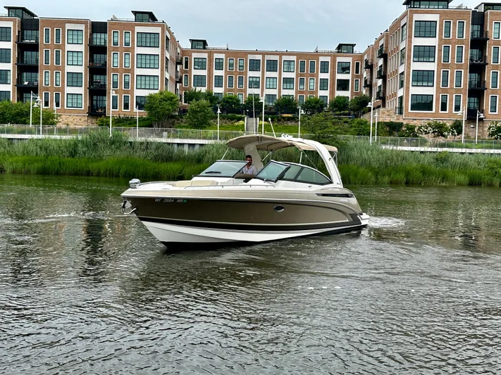 30 Yards Yacht Photos Pics 