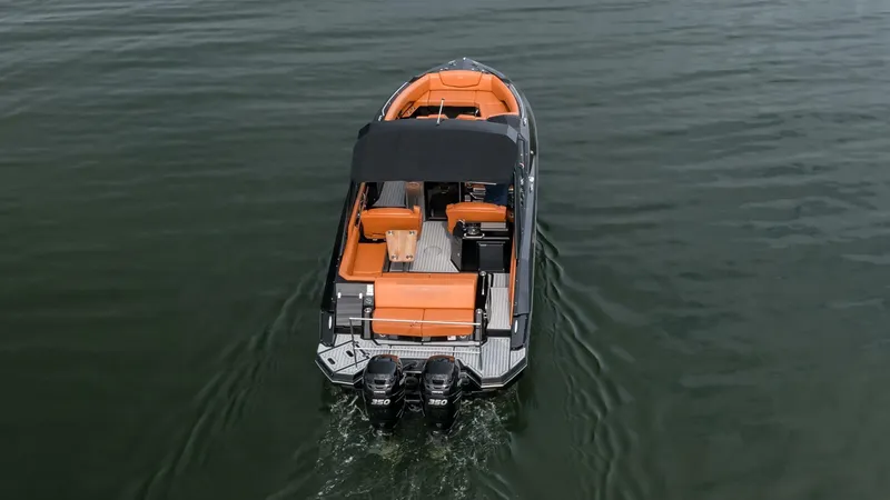 Sasea Sandy Yacht Photos Pics 2020 Cruisers Yachts 338 South Beach Edition - Image 4