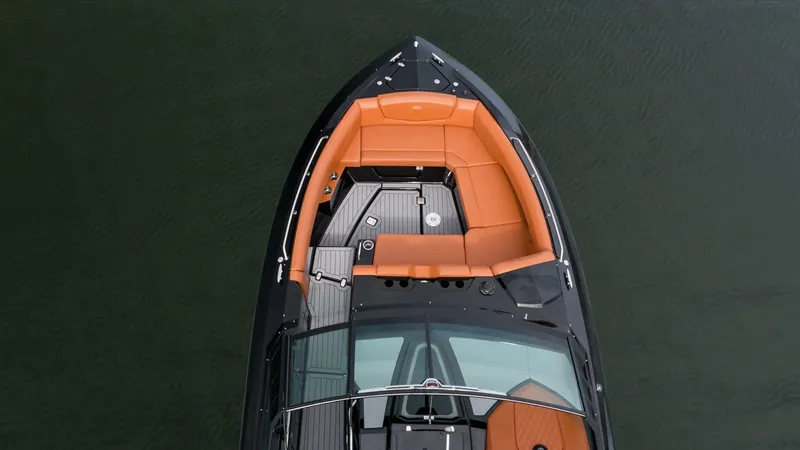 Sasea Sandy Yacht Photos Pics 2020 Cruisers Yachts 338 South Beach Edition - Image 7