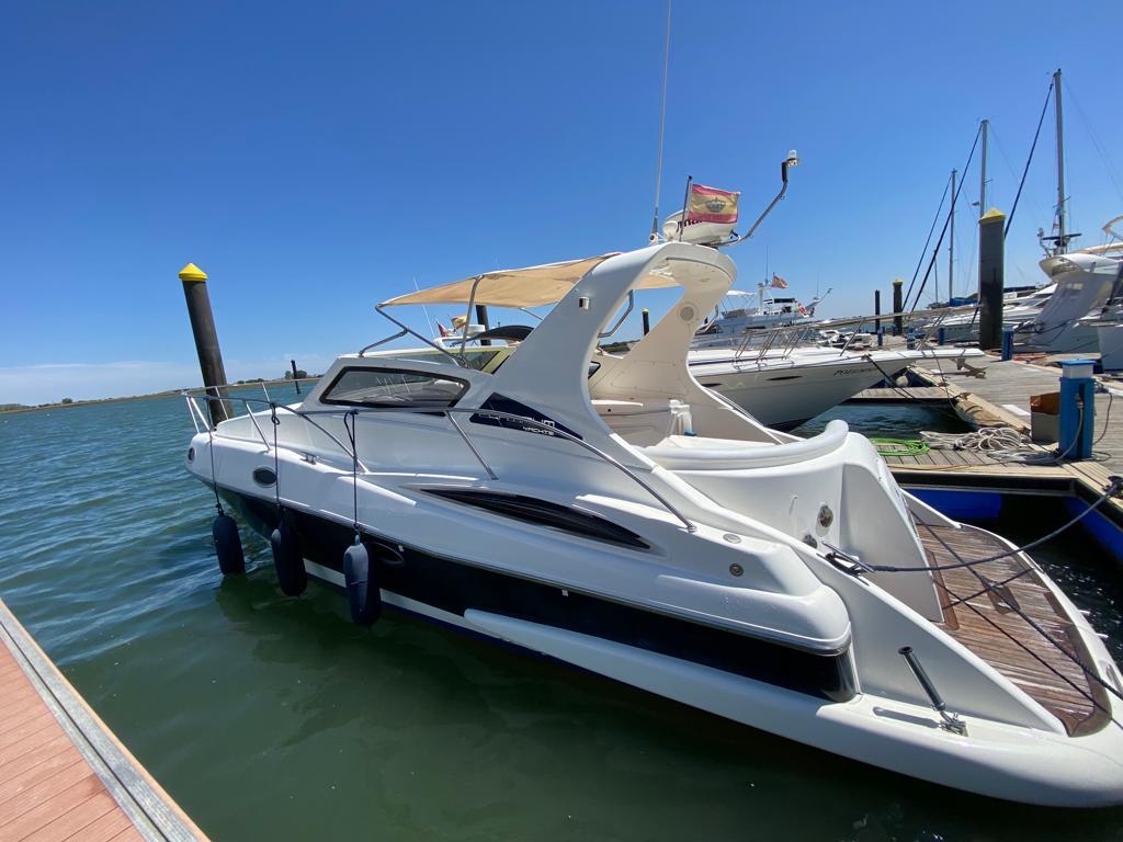 Feadship, Royal Van Lent in Var  Power boats used 61021 - iNautia