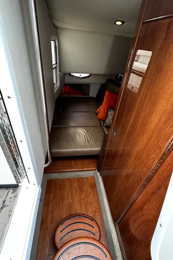 30 Yards Yacht Photos Pics 