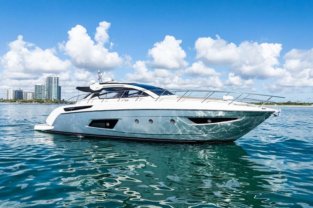 2013 Azimut 48 