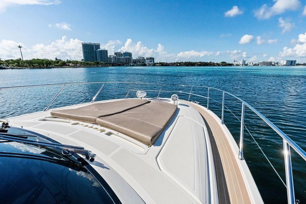 2013 Azimut 48 