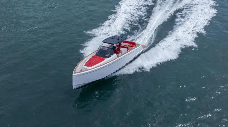 Freedom Yacht Photos Pics 