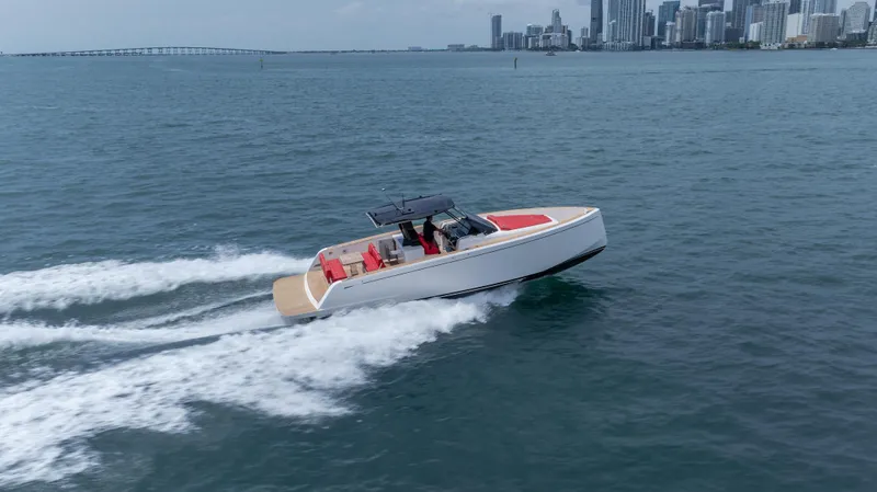 Freedom Yacht Photos Pics 