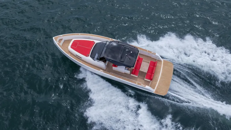 Freedom Yacht Photos Pics 