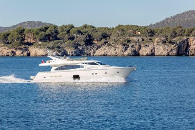 Yacht
