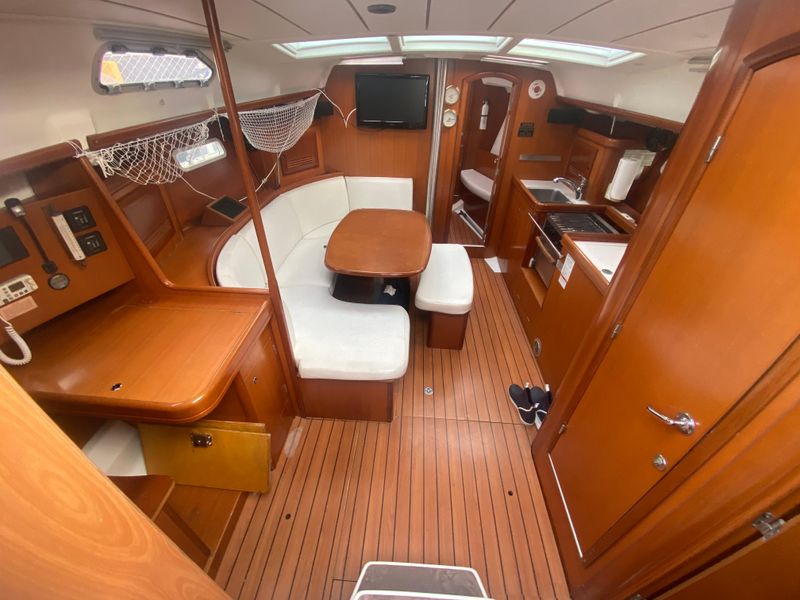 2006 Beneteau 393