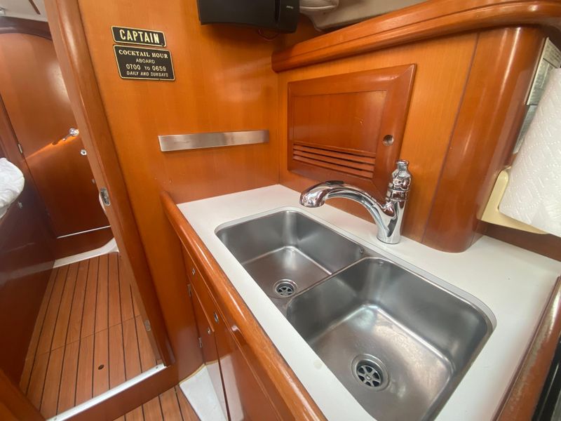 2006 Beneteau 393