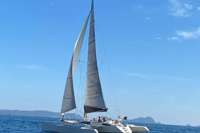 Chris White Explorer 44