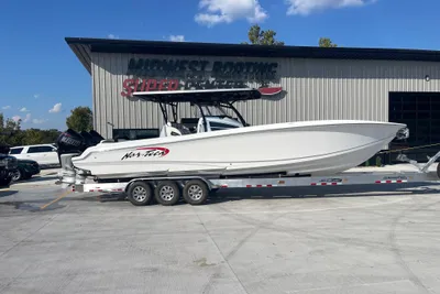 Nor-Tech 340 Sport Center Console
