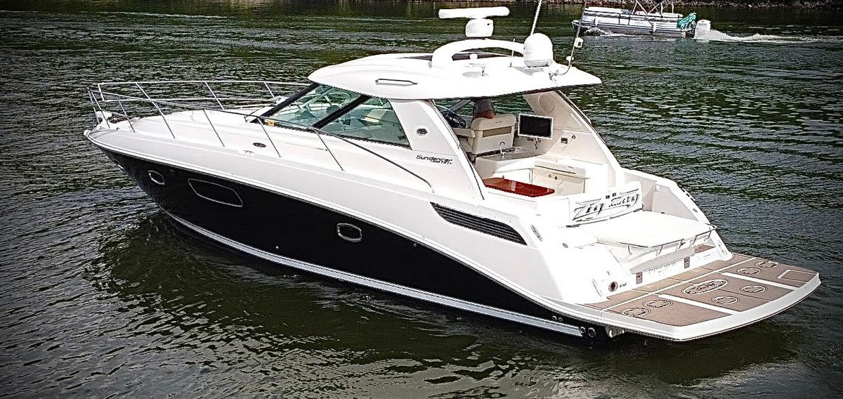 2011 Sea Ray 450 Sundancer