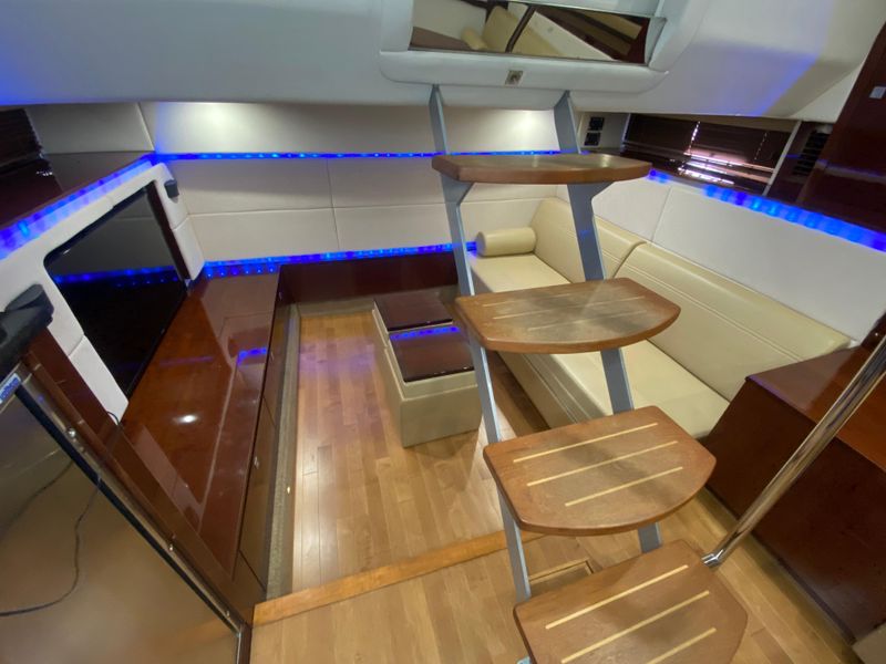 2011 Sea Ray 450 Sundancer