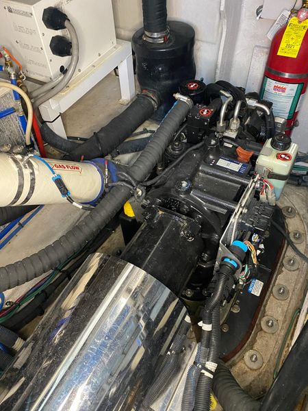 2011 Sea Ray 450 Sundancer