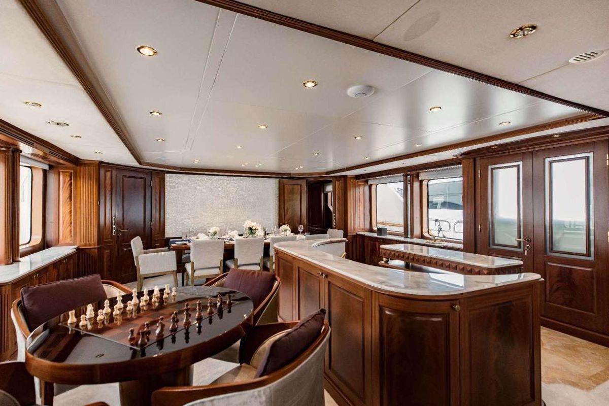 2007 Benetti 120 