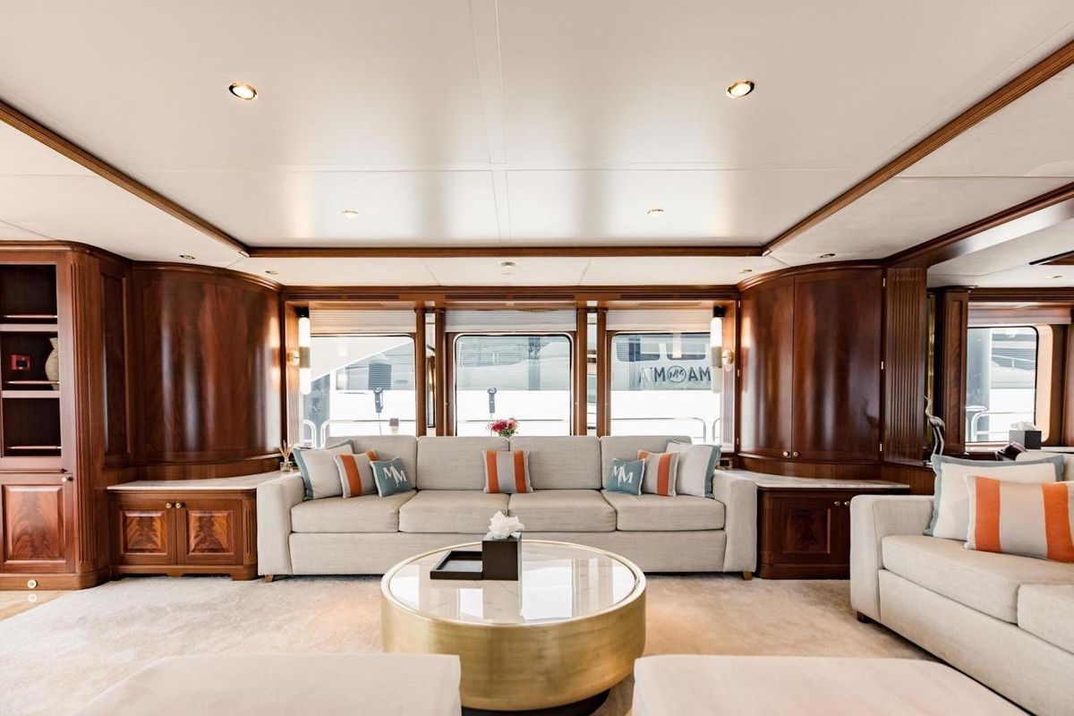 2007 Benetti 120 