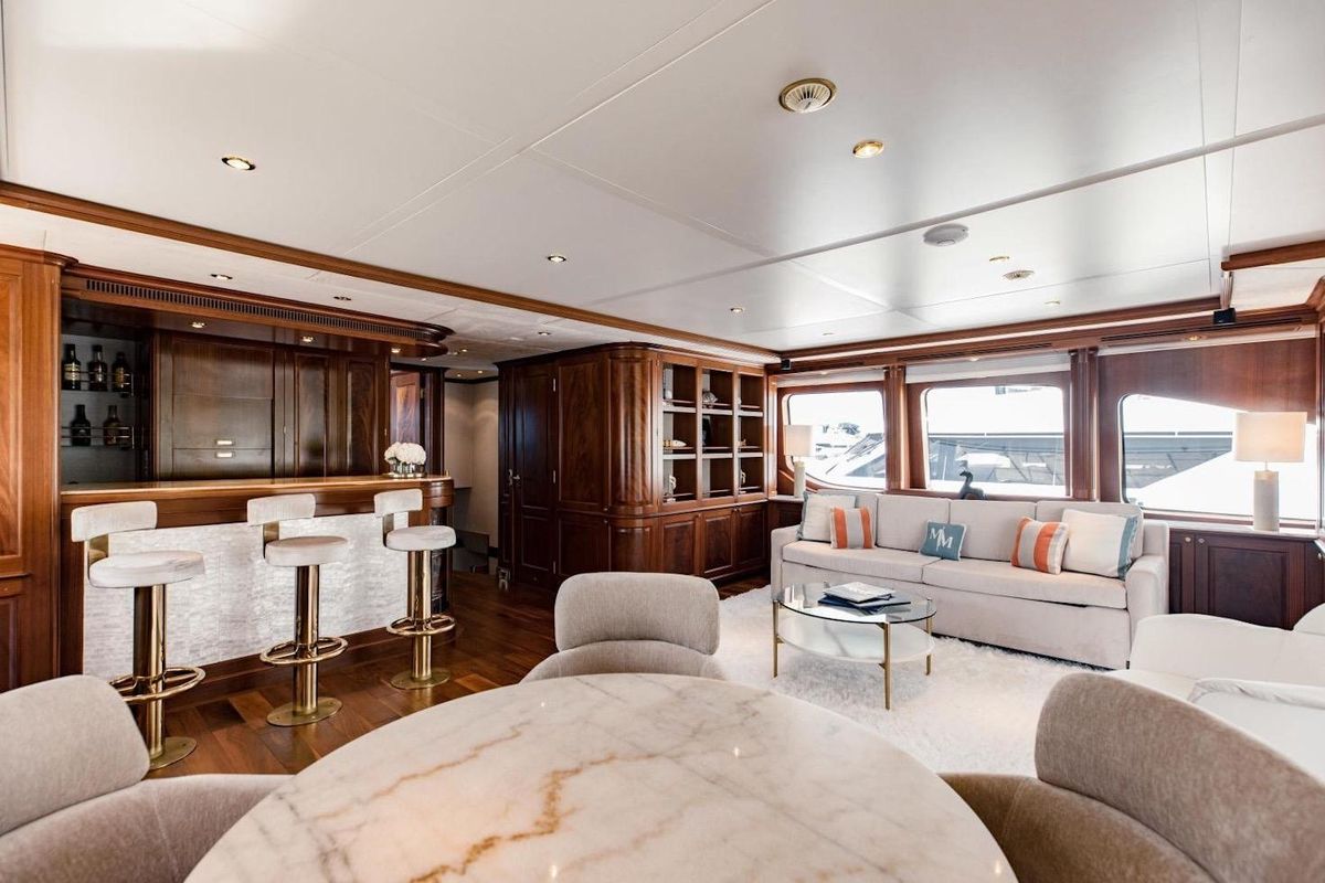2007 Benetti 120 