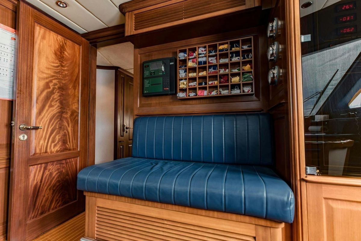 2007 Benetti 120 