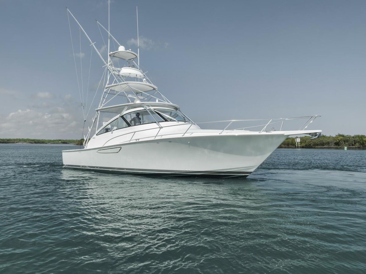 2012 Viking 42 