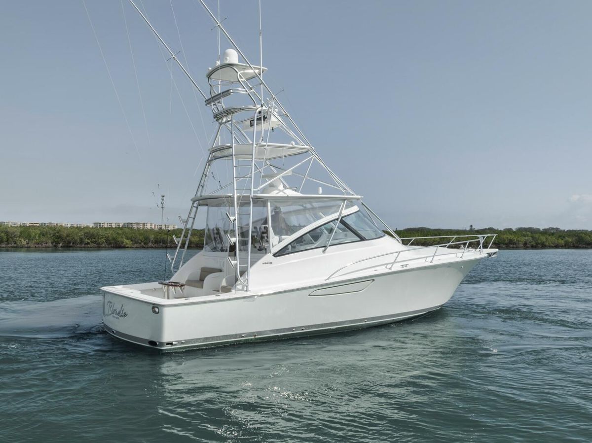 2012 Viking 42 