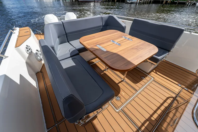 Moonrise Yacht Photos Pics 