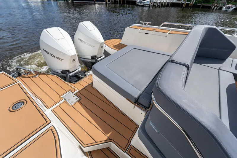 Moonrise Yacht Photos Pics 