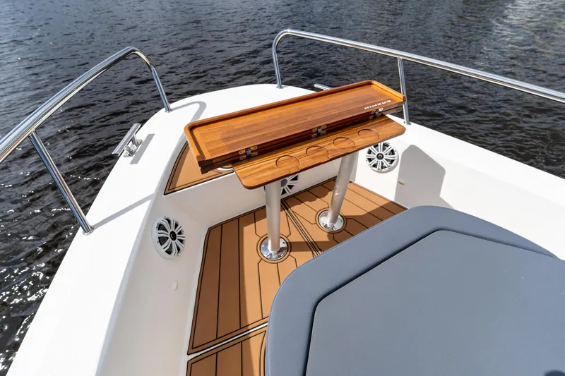 Moonrise Yacht Photos Pics 