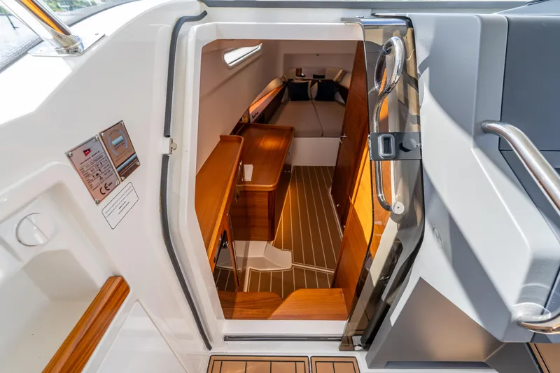 Moonrise Yacht Photos Pics 