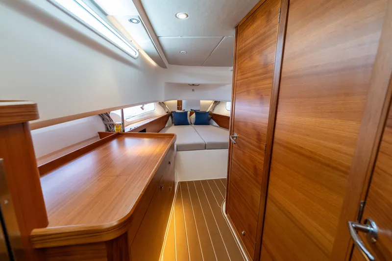 Moonrise Yacht Photos Pics 