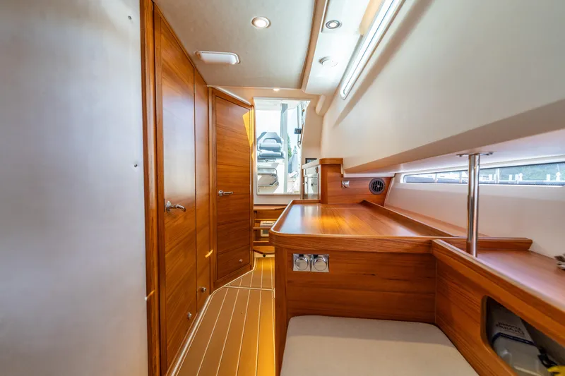 Moonrise Yacht Photos Pics 