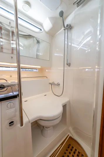 Moonrise Yacht Photos Pics 