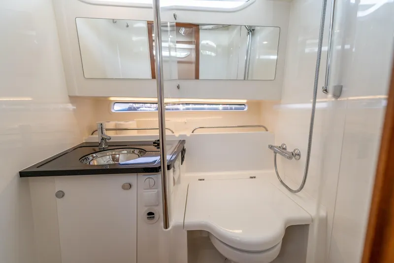 Moonrise Yacht Photos Pics 