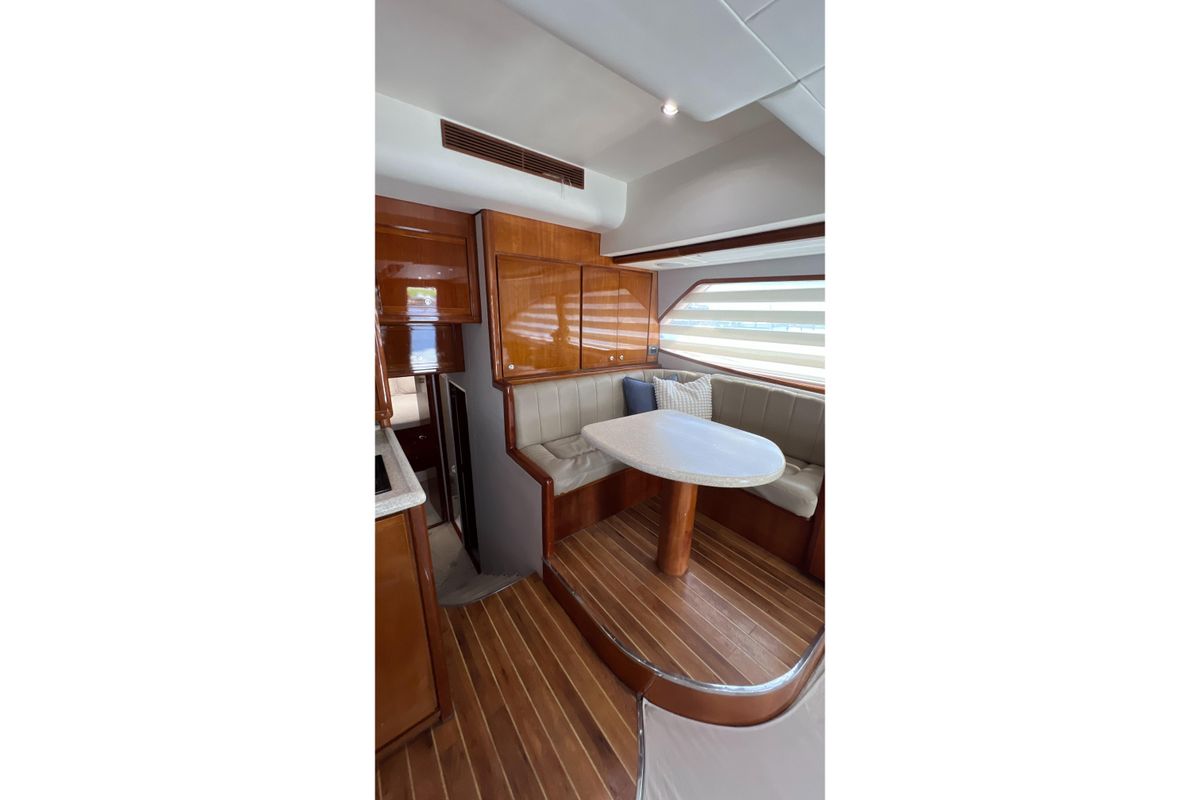 2005 Bertram 45 