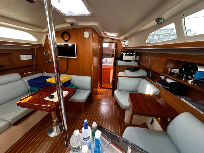 Liberty Hill II Yacht Photos Pics 