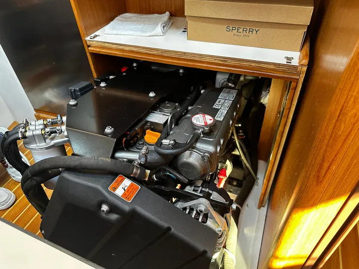 Liberty Hill II Yacht Photos Pics 