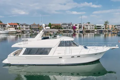 Bayliner 4788 Pilot House Motoryacht