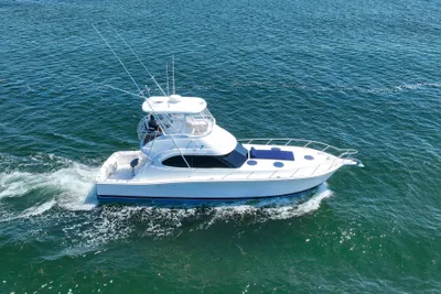 Riviera 42 Flybridge