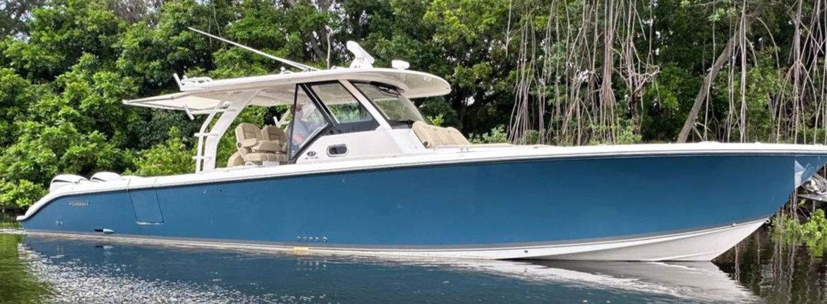 2017 Pursuit 42 