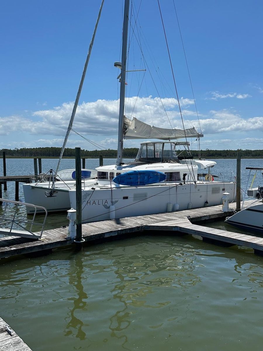 2014 Lagoon 45 