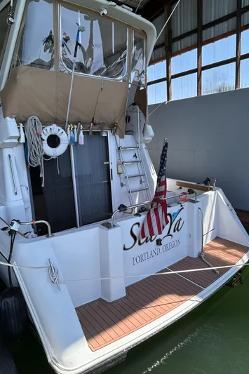 Sea Ya Yacht Photos Pics 