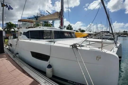 Kia Ora Yacht Photos Pics Astrea 42