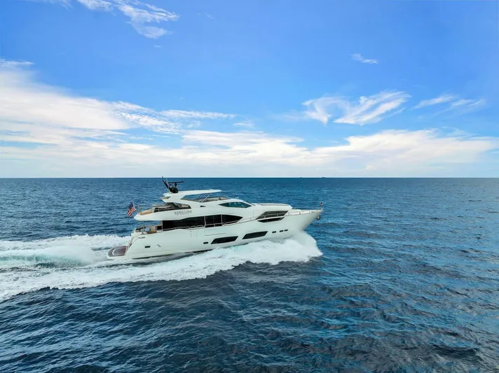 Karillian & Company Yacht Photos Pics 2018 Sunseeker 95 Yacht - Image 9