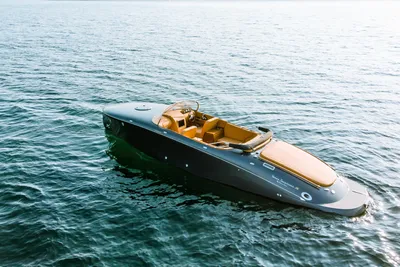Seven Seas Yachts Venus Speedster X