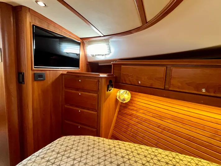 Calamity Jane Yacht Photos Pics 