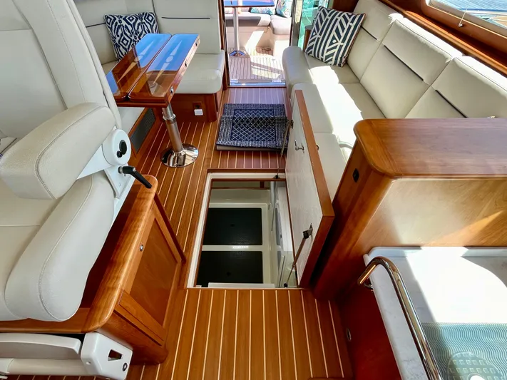 Calamity Jane Yacht Photos Pics 