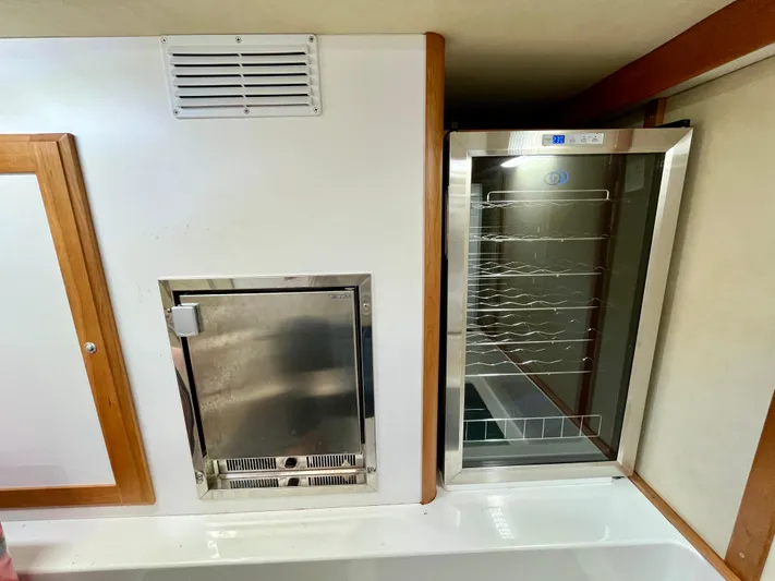 Calamity Jane Yacht Photos Pics 