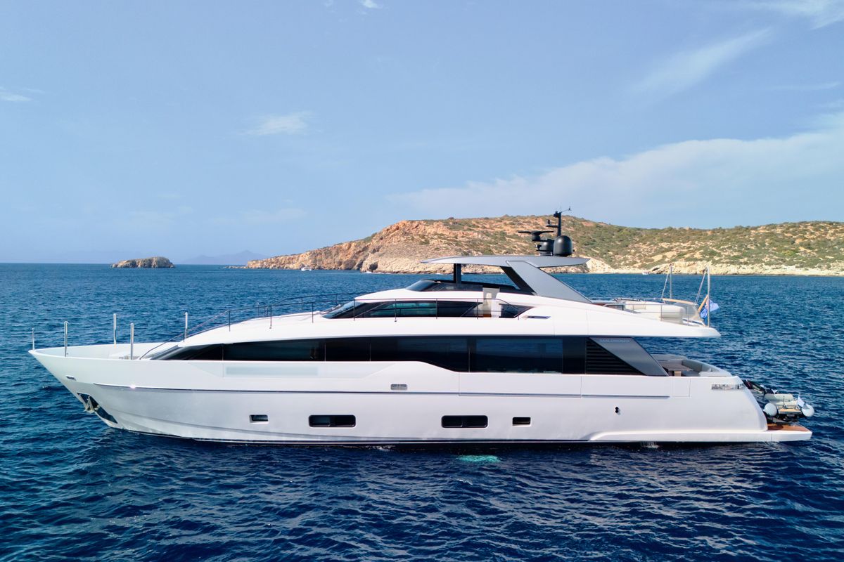 2024 Sanlorenzo 90 