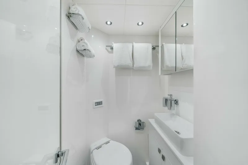  Yacht Photos Pics 2025 Sunseeker 95 Yacht - Image 85