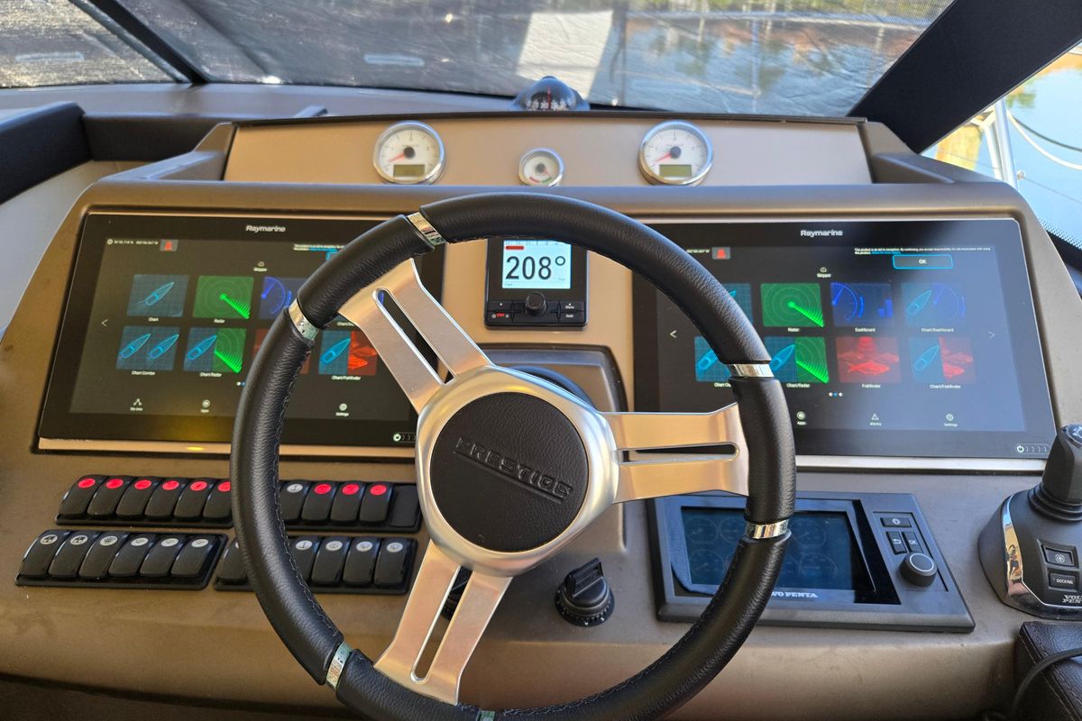 2013 Prestige 49 