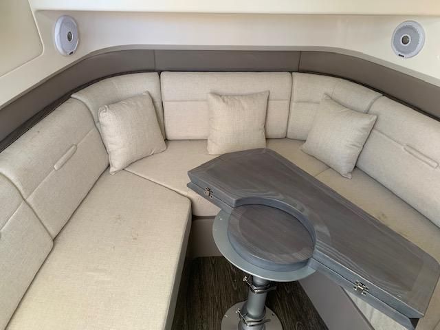 2019 Sea Ray 42 